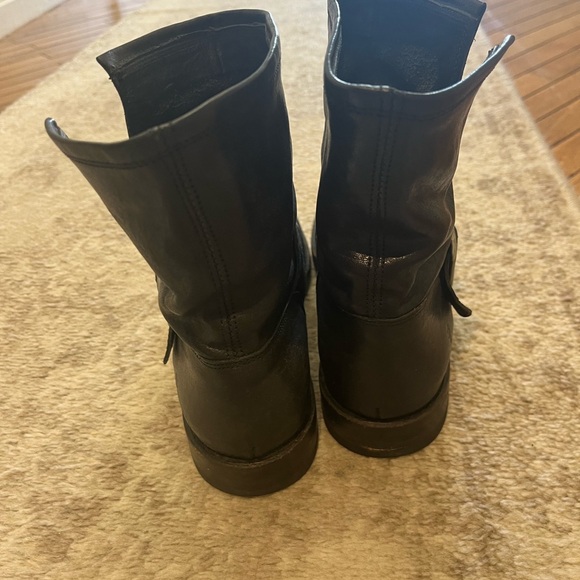 Frye Boot - Picture 3 of 4